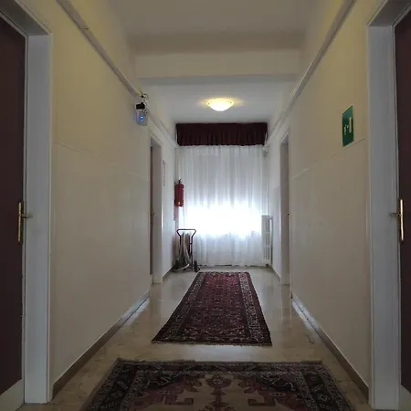 Domus Adele Hotel 2*
