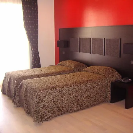 Domus Adele Hotel 2*