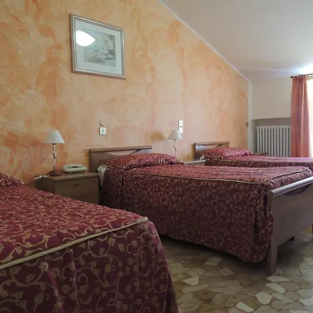 Domus Adele Hotel